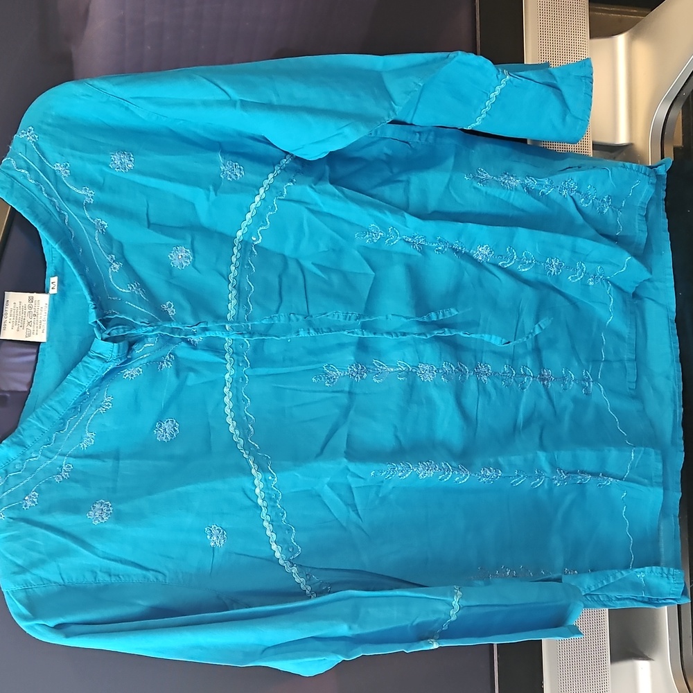 Max Mehra Blue Embroideref Tunic M